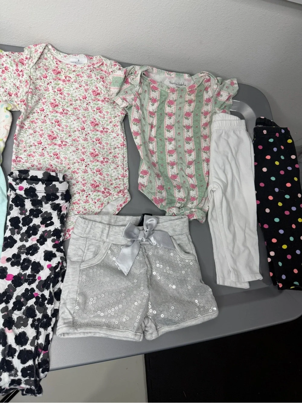 Baby girl bundle size 6-9M